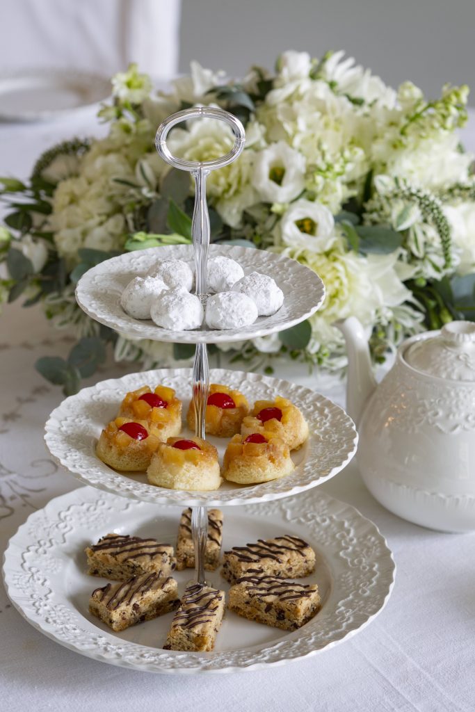Teatime in Winter White
