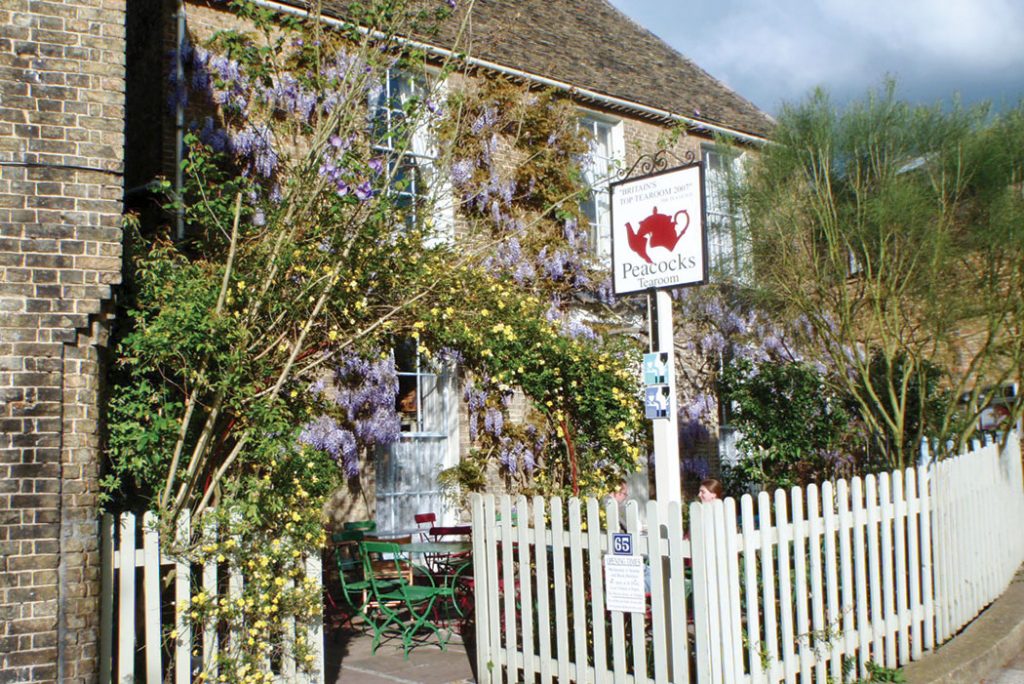 Say something about Peacocks Tearoom