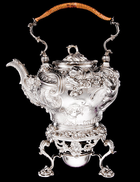 The Chitra Collection: Stunning Silver Wares