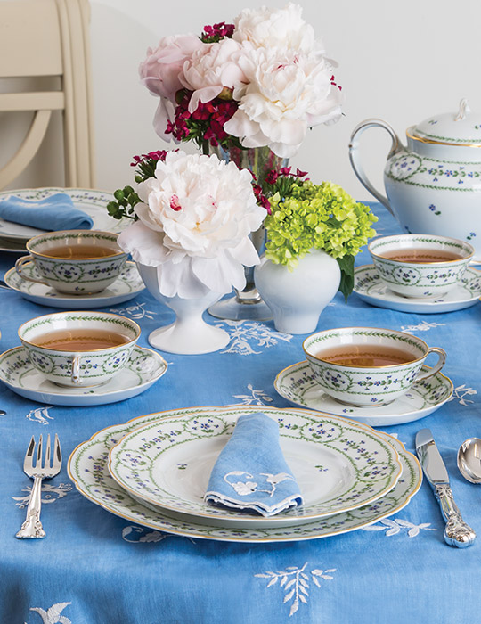 The Complete Table: French Flair