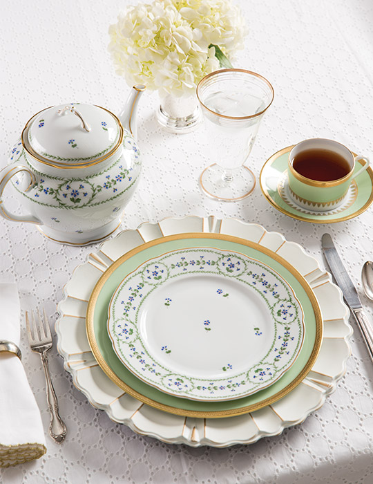 The Complete Table: French Flair