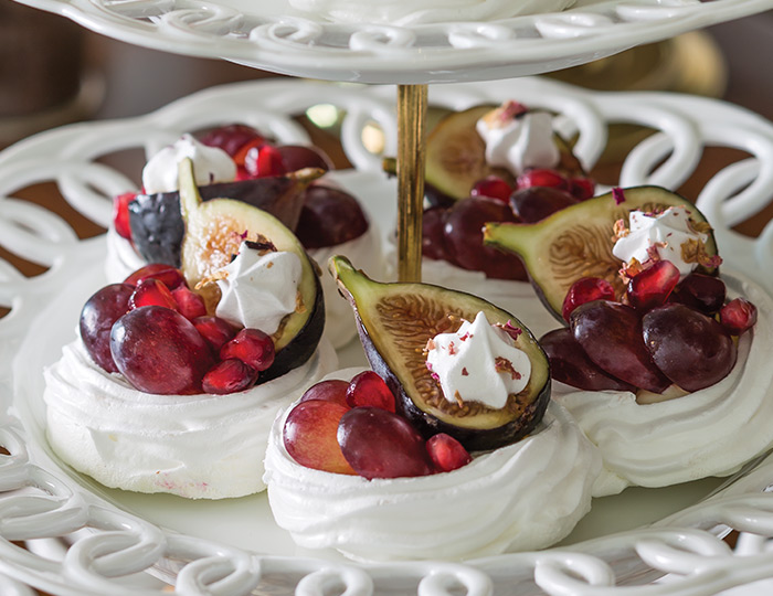 Pavlovas with Vanilla Bean Mousse