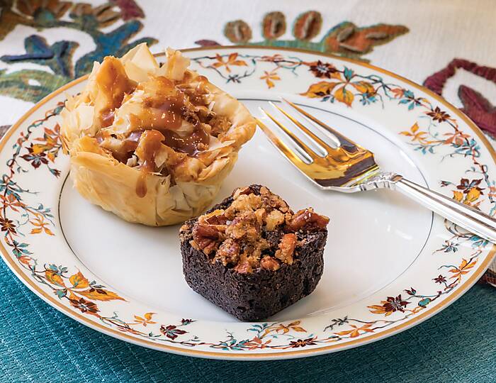Pecan Pie Brownie Bites