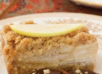 Apple Crumb Bars