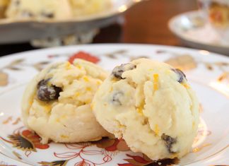 Gluten-Free Orange-Raisin Scones