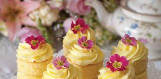 Lemon-Buttercream-Cakes