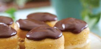 Mini-Boston-Cream-Pies