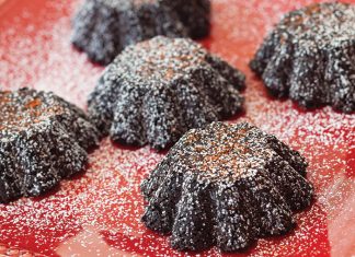 Spiced Chocolate. Cakes