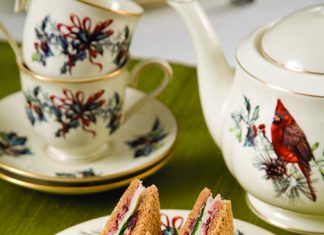 Smoked-Turkey-And-Cranberry-Cream-Sandwich