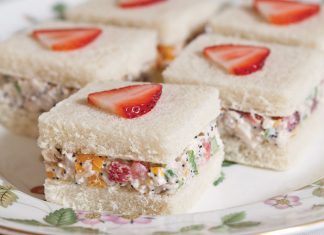 Strawberry Chicken Salad Sandwiches