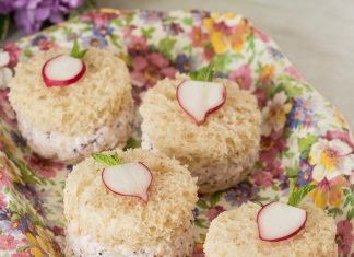 Radish-Poppyseed Tea Sandwiches