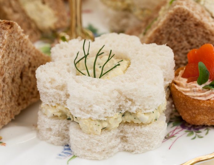 Herbed Egg Salad Flower Sandwiches