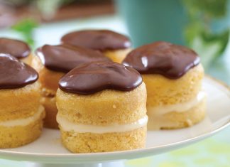 Mini Boston Cream Pies