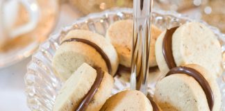 Mini Hazelnut Sandwich Cookies