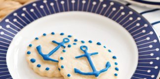 Vanilla Anchor Cookies