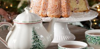 Merry TeaTime Christmas Teapot Giveaway 1