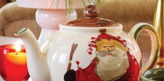 Merry TeaTime Christmas Teapot Giveaway 2