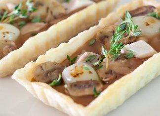 Coq Au Vin Tartlets