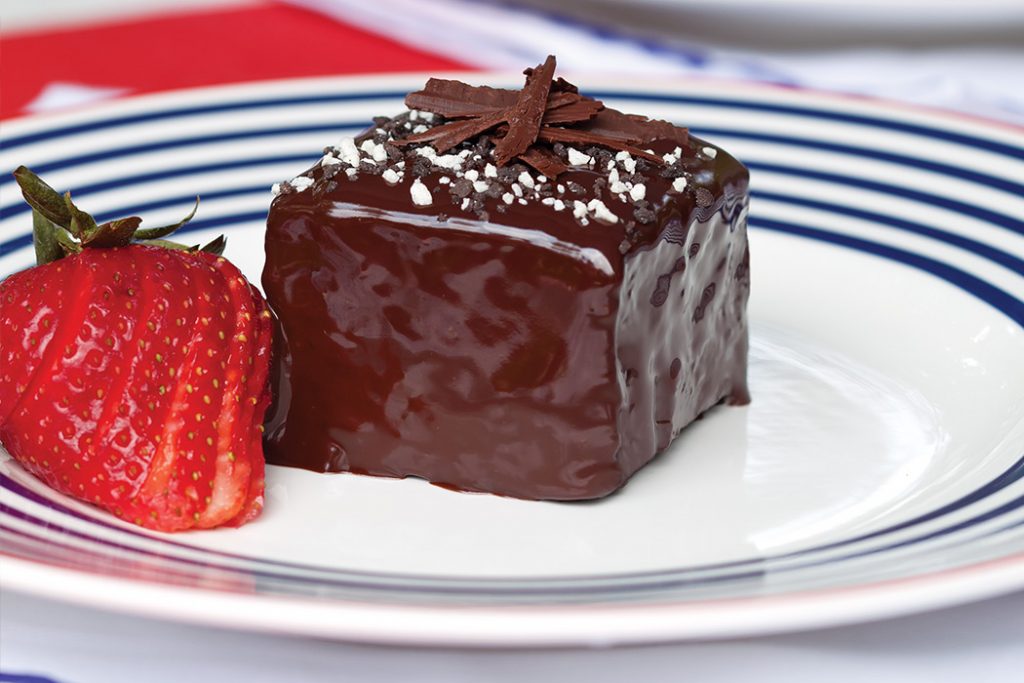 Earl Grey–Chocolate Cakes