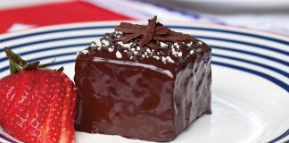 Earl Grey–Chocolate Cakes