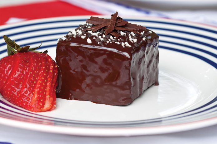 Earl Grey–Chocolate Cakes