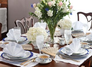 The Art of the Fan Tea