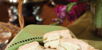 Golden Raisin Scones