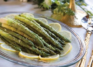 Lemon-Scented Steamed Asparagus