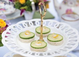 Cucumber Canapés with Lemon-Pepper Aïoli