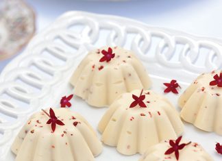 Pink Peppercorn–White Chocolate Candies with Strawberries