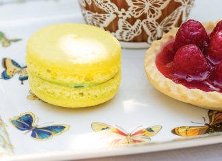 Lemon Macarons with Basil-Lemon Filling