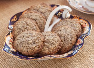 Hazelnut Wafer Cookies