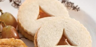 Pear-Filled Spiced Shortbread Sandwich Cookies - TeaTime Magazine