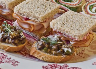 Lingonberry-Turkey Tea Sandwiches - TeaTime Magazine