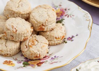 Apricot–Sour Cream Scones - TeaTime Magazine