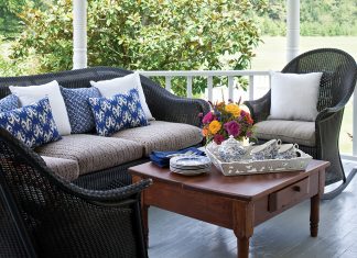 Summertime Tea on the Porch