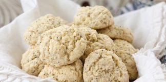 Lemon–Poppy Seed Scones
