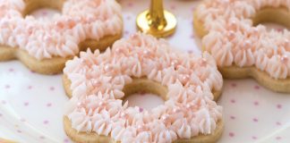 Cherry Flower Cookies