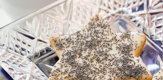 Poppyseed Cookies with Grapefruit Glaze