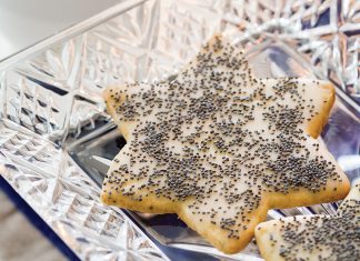 Poppyseed Cookies with Grapefruit Glaze