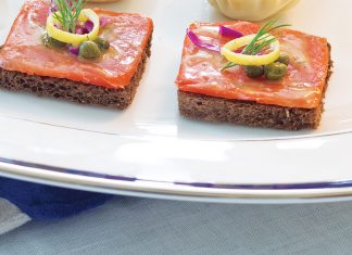 Salmon Canapés