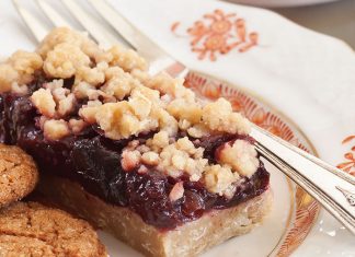 Cherry Crumb Bars