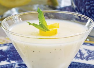 Lemon-Vanilla Panna Cotta