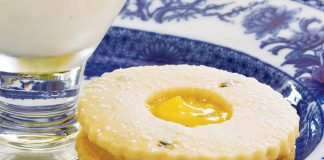 Lemon-Tarragon Linzer Cookie