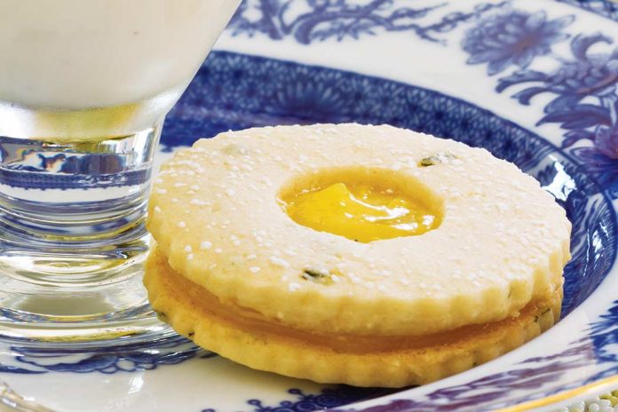 Lemon-Tarragon Linzer Cookie