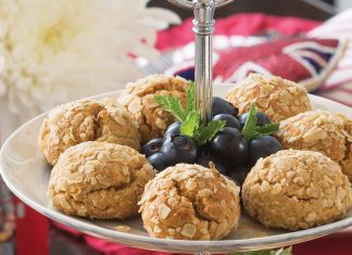 Treacle-Oatmeal Cookies