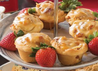 Apricot & Almond Miniature Sticky Buns