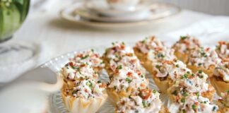 Poppy Seed Chicken Salad in Phyllo Cups