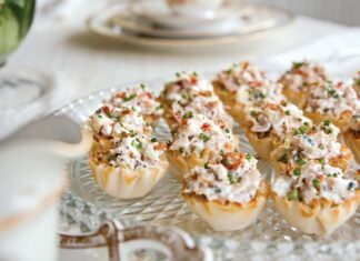 Poppy Seed Chicken Salad in Phyllo Cups