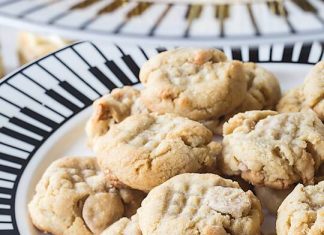 Caramel-Apple Cookies